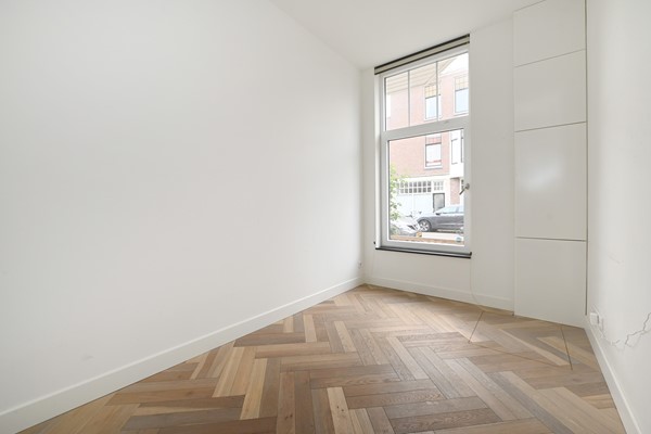 Medium property photo - Pijnboomstraat 3, 2565 ZH Den Haag